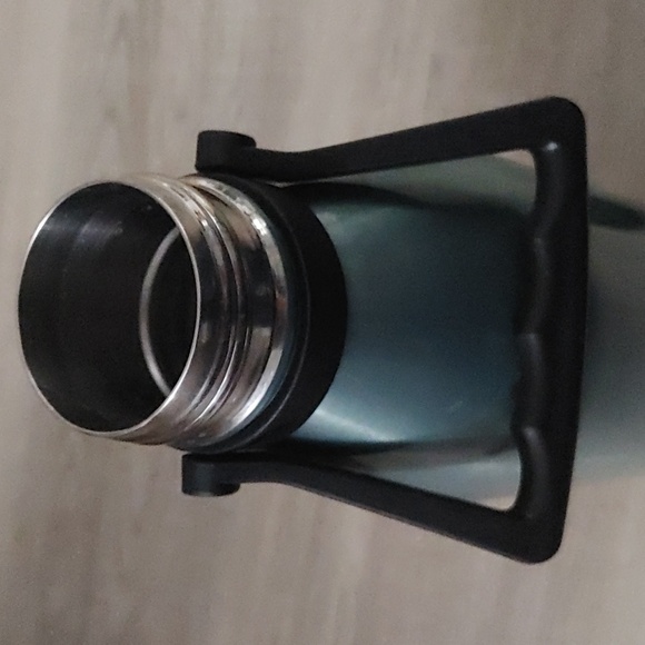 Manna 50 oz hydration bottle - Picture 4 of 4